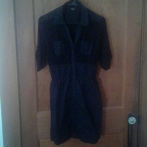 Guess black button-down short dress